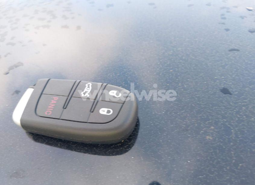 Photo 11 of 2015 Chrysler 200 LIMITED (VIN 1C3CCCABXFN689955)