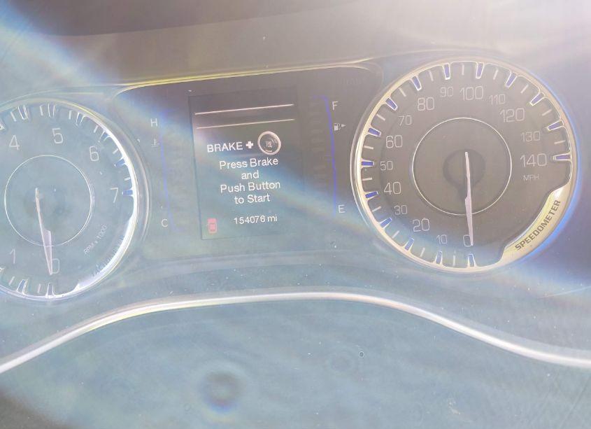 Photo 7 of 2015 Chrysler 200 LIMITED (VIN 1C3CCCABXFN695237)