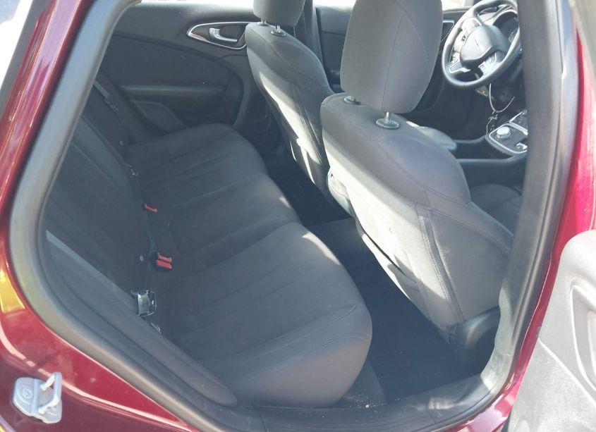 Photo 8 of 2015 Chrysler 200 LIMITED (VIN 1C3CCCABXFN714076)