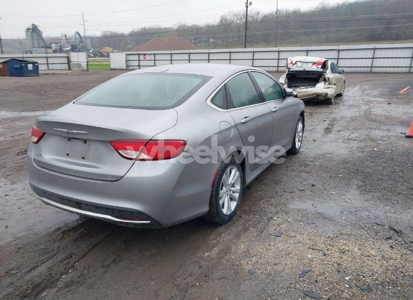 Photo 4 of 2015 Chrysler 200 LIMITED (VIN 1C3CCCABXFN723585)
