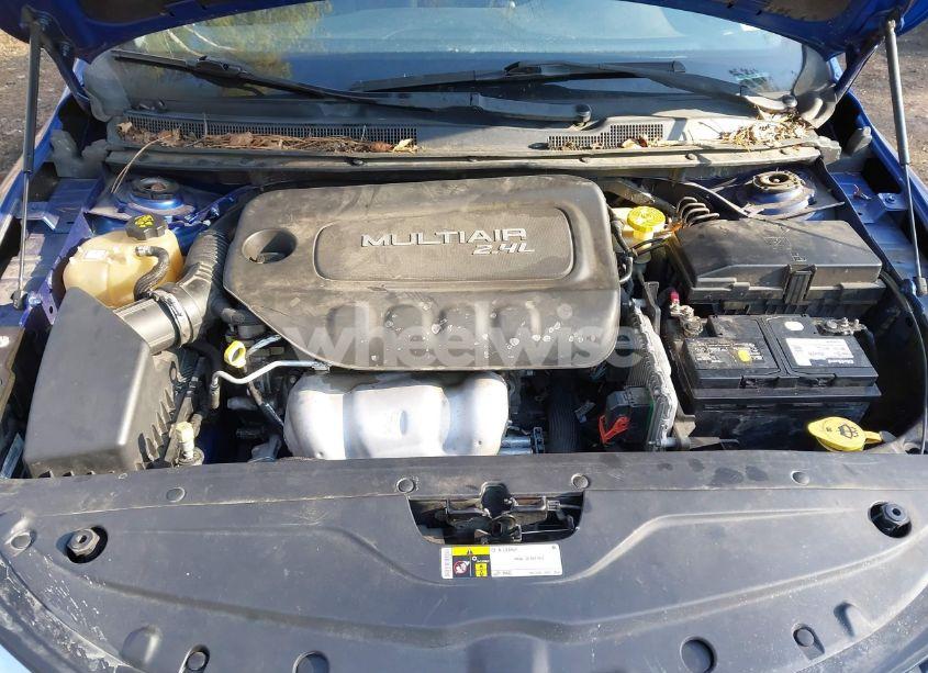 Photo 10 of 2015 Chrysler 200 LIMITED (VIN 1C3CCCABXFN732299)