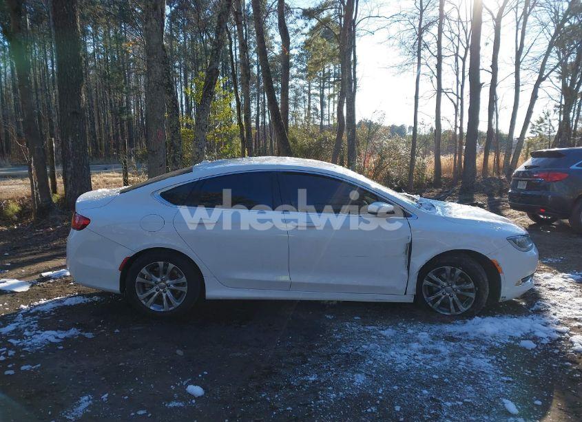 Photo 13 of 2015 Chrysler 200 LIMITED (VIN 1C3CCCABXFN734439)