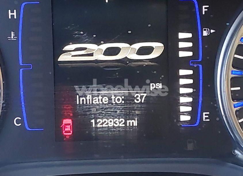 Photo 15 of 2015 Chrysler 200 LIMITED (VIN 1C3CCCABXFN734439)