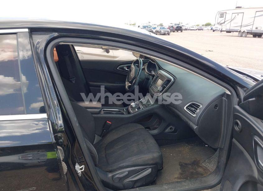 Photo 5 of 2015 Chrysler 200 LIMITED (VIN 1C3CCCABXFN738989)