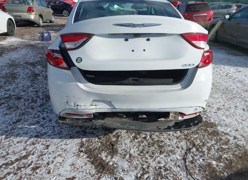 Photo 6 of 2015 Chrysler 200 LIMITED (VIN 1C3CCCABXFN751368)