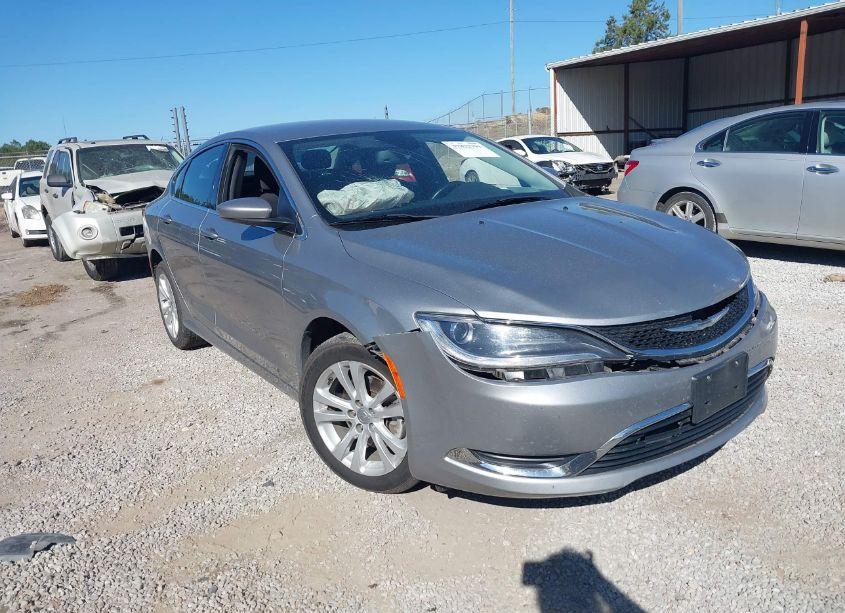 2015 Chrysler 200 LIMITED (VIN 1C3CCCABXFN754271) main photo