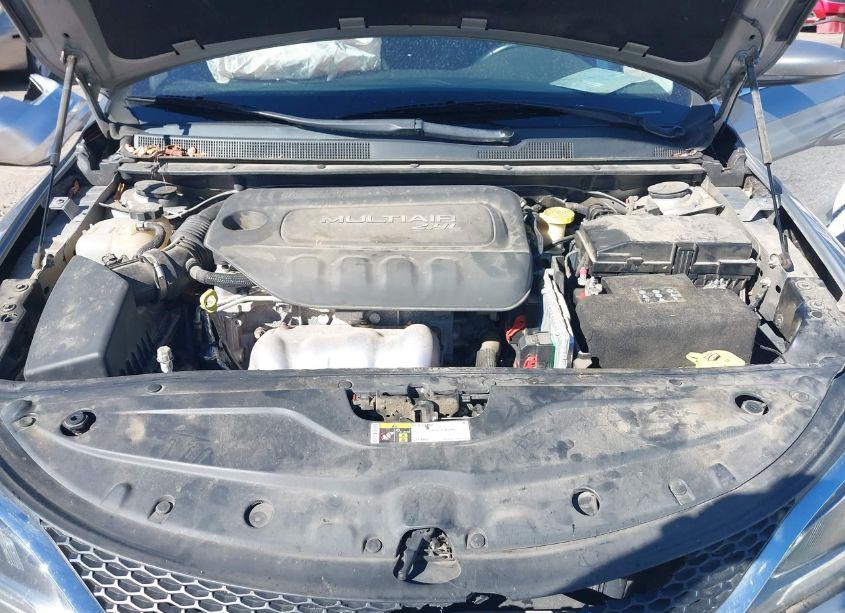 Photo 10 of 2015 Chrysler 200 LIMITED (VIN 1C3CCCABXFN754271)