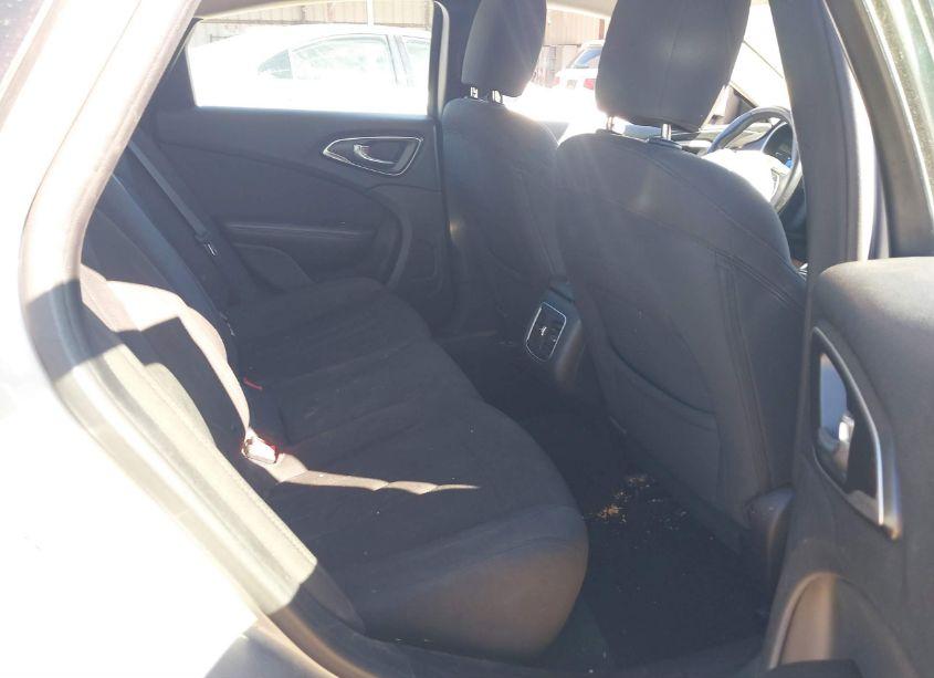 Photo 8 of 2015 Chrysler 200 LIMITED (VIN 1C3CCCABXFN754271)