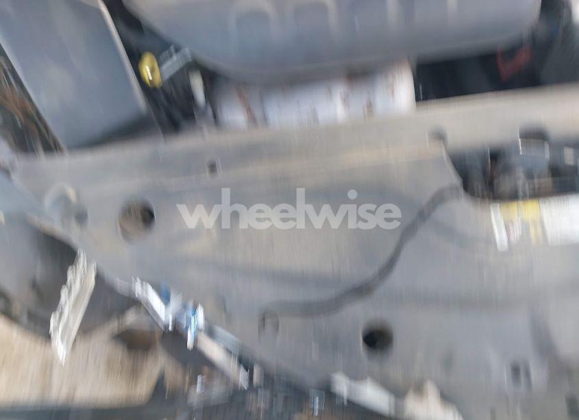 Photo 10 of 2015 Chrysler 200 LIMITED (VIN 1C3CCCABXFN757994)