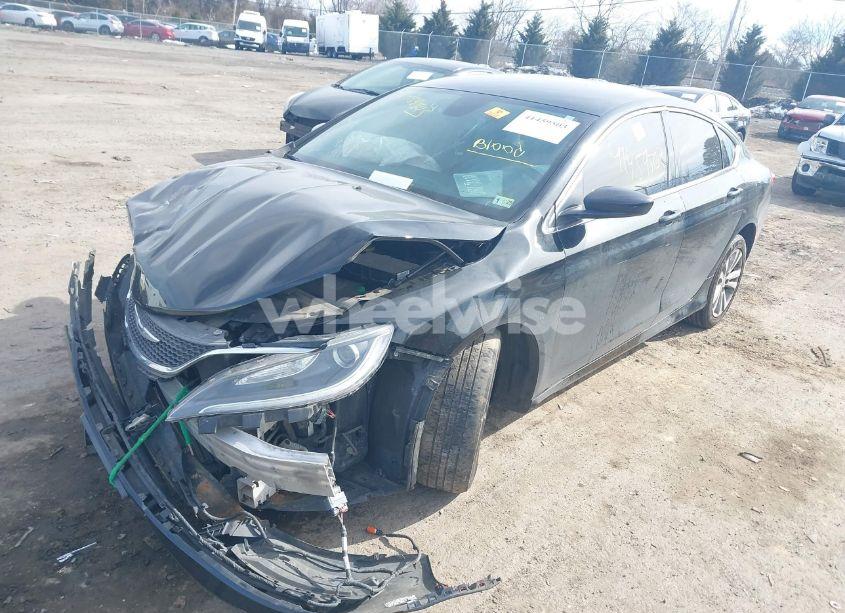 Photo 2 of 2015 Chrysler 200 LIMITED (VIN 1C3CCCABXFN757994)