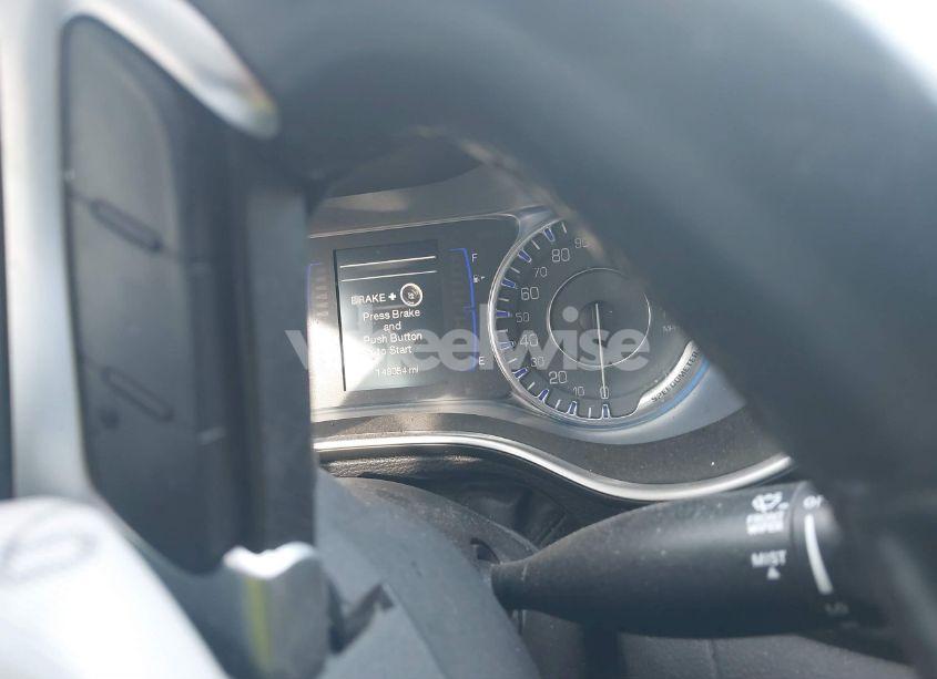 Photo 7 of 2015 Chrysler 200 LIMITED (VIN 1C3CCCABXFN757994)