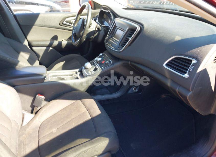 Photo 5 of 2016 Chrysler 200 LIMITED (VIN 1C3CCCABXGN106074)