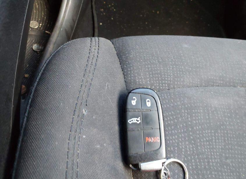 Photo 11 of 2016 Chrysler 200 LIMITED (VIN 1C3CCCABXGN113199)