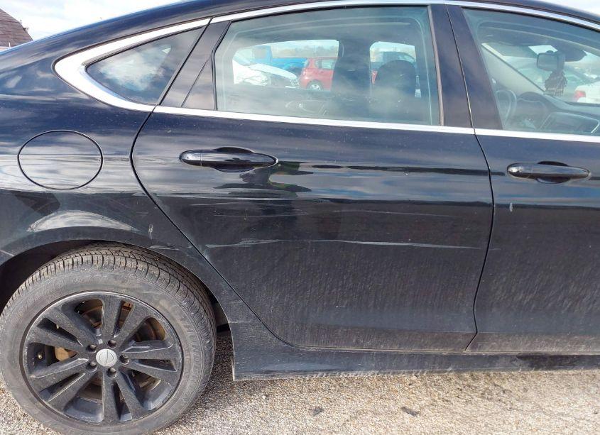 Photo 17 of 2016 Chrysler 200 LIMITED (VIN 1C3CCCABXGN113199)