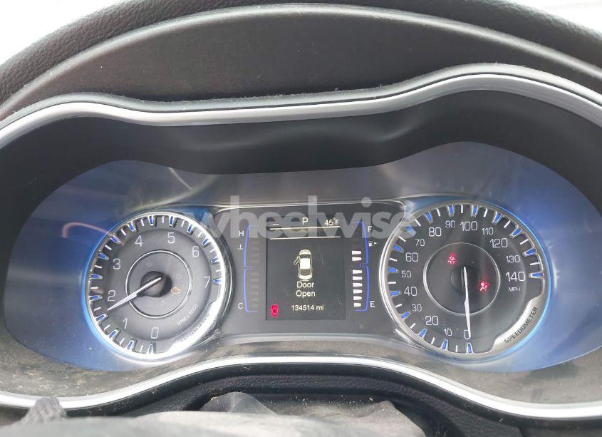 Photo 7 of 2016 Chrysler 200 LIMITED (VIN 1C3CCCABXGN125868)