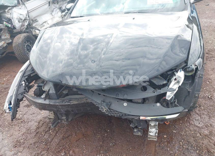 Photo 12 of 2016 Chrysler 200 LIMITED (VIN 1C3CCCABXGN137194)