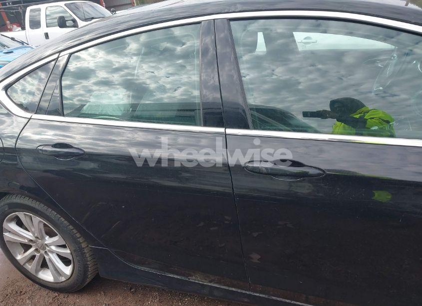 Photo 13 of 2016 Chrysler 200 LIMITED (VIN 1C3CCCABXGN137194)