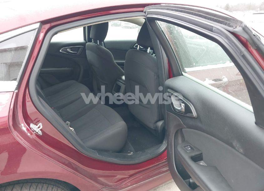 Photo 8 of 2016 Chrysler 200 LIMITED (VIN 1C3CCCABXGN157087)