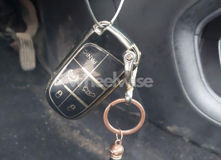 Photo 11 of 2016 Chrysler 200 LIMITED (VIN 1C3CCCABXGN167019)