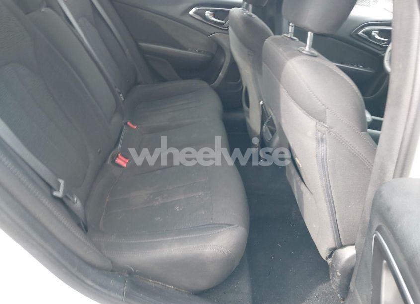 Photo 8 of 2016 Chrysler 200 LIMITED (VIN 1C3CCCABXGN167019)