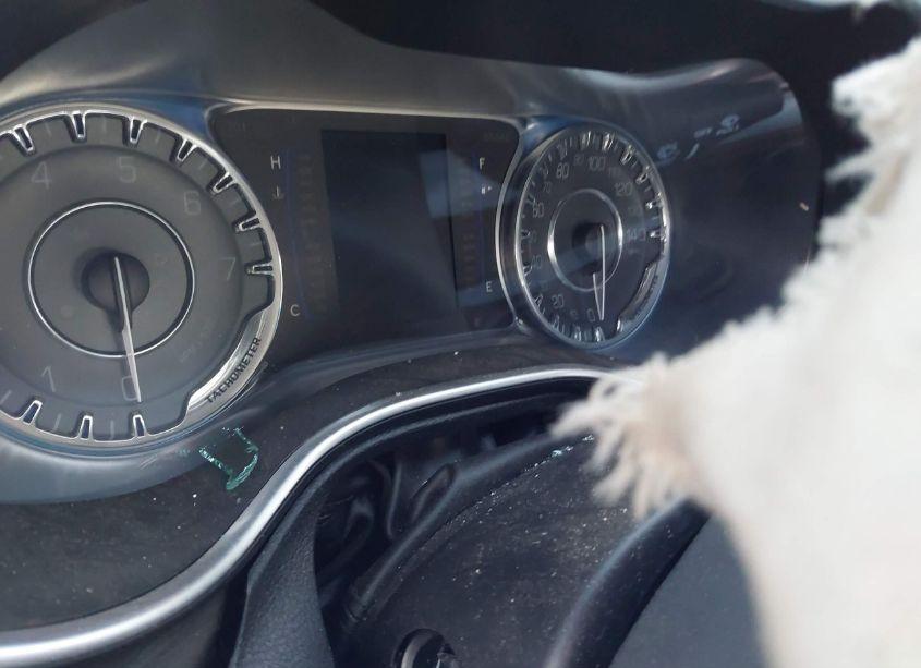 Photo 7 of 2016 Chrysler 200 LIMITED (VIN 1C3CCCABXGN174424)