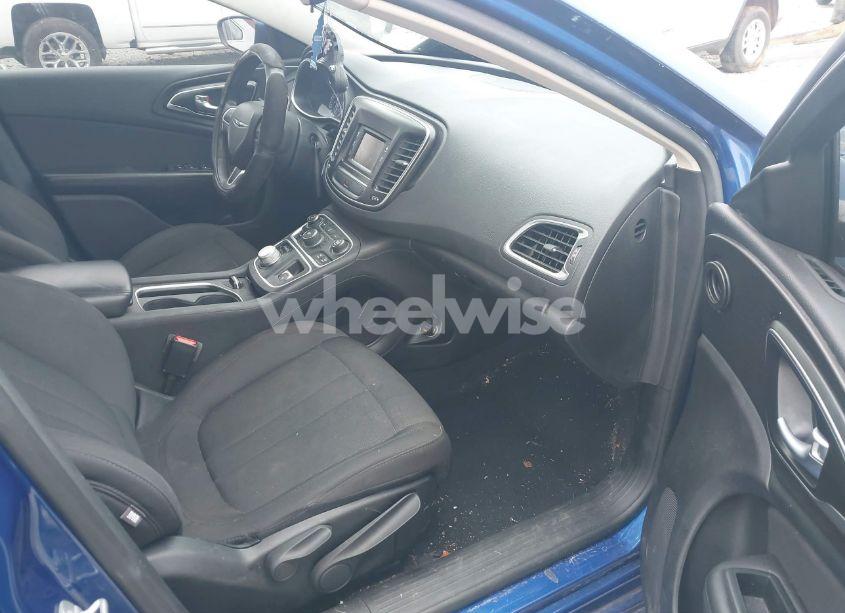 Photo 5 of 2016 Chrysler 200 LIMITED (VIN 1C3CCCABXGN183706)