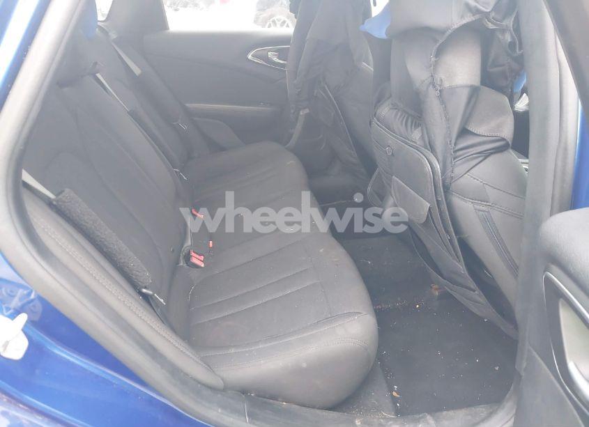 Photo 8 of 2016 Chrysler 200 LIMITED (VIN 1C3CCCABXGN183706)