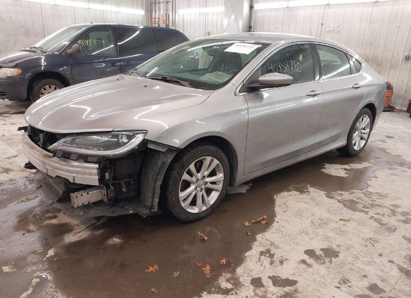 Photo 2 of 2016 Chrysler 200 LIMITED (VIN 1C3CCCABXGN186542)