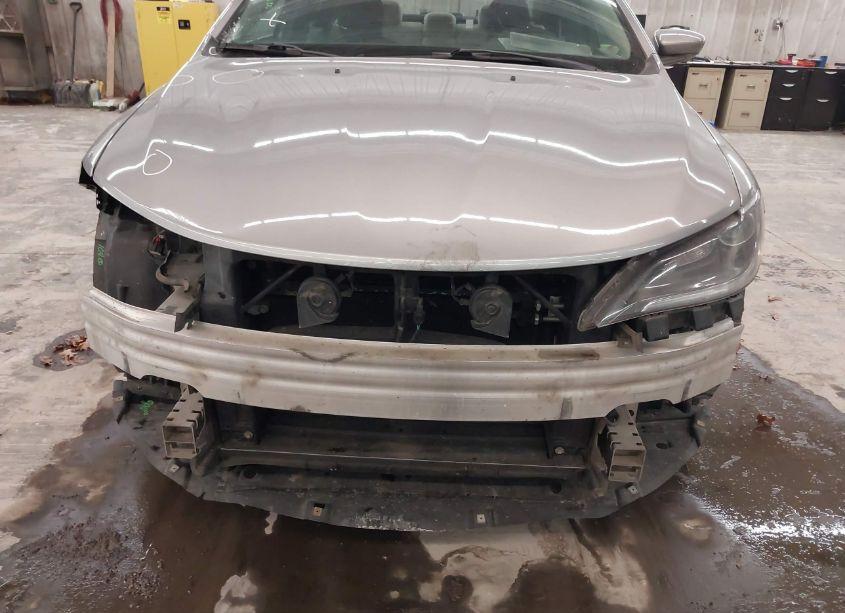 Photo 6 of 2016 Chrysler 200 LIMITED (VIN 1C3CCCABXGN186542)