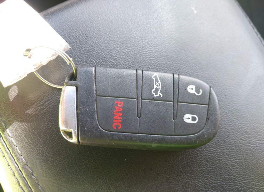 Photo 11 of 2016 Chrysler 200 LIMITED (VIN 1C3CCCAG1GN144689)