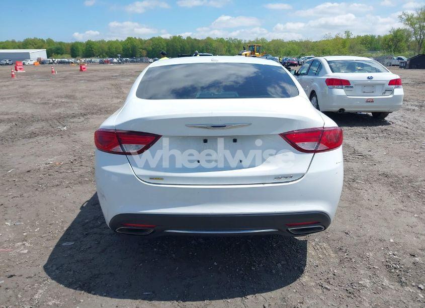Photo 17 of 2015 Chrysler 200 LIMITED (VIN 1C3CCCAG2FN525367)