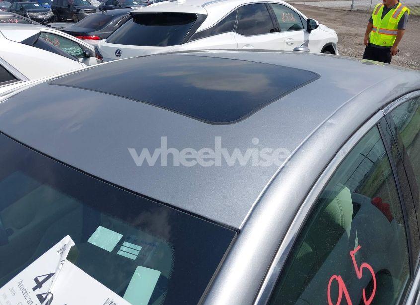 Photo 17 of 2016 Chrysler 200 LIMITED (VIN 1C3CCCAG3GN145889)