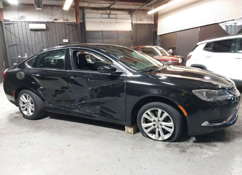 Photo 13 of 2016 Chrysler 200 LIMITED (VIN 1C3CCCAG4GN121973)