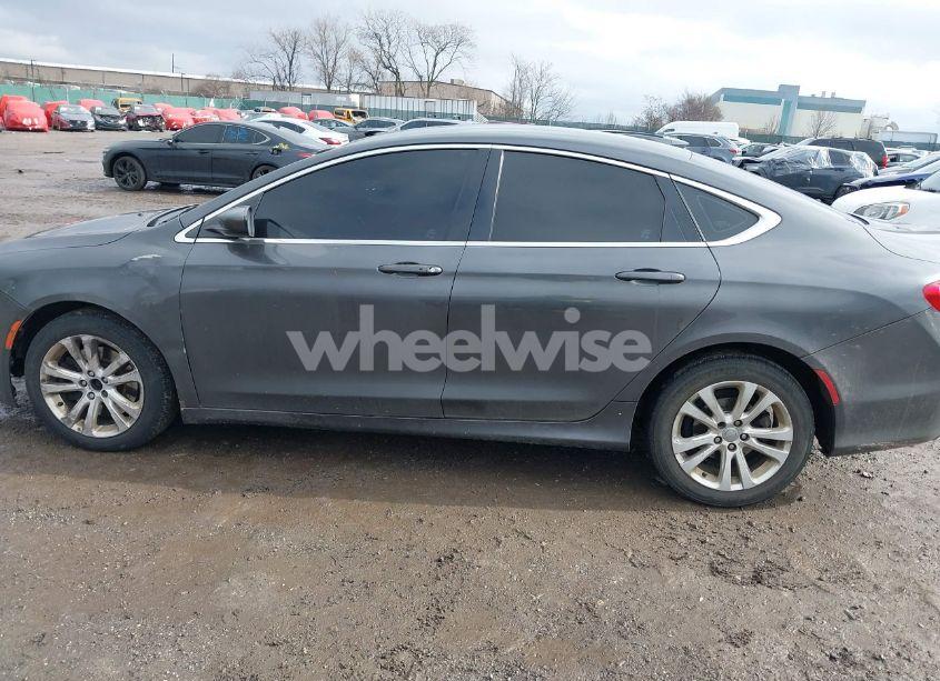Photo 14 of 2016 Chrysler 200 LIMITED (VIN 1C3CCCAG4GN190484)