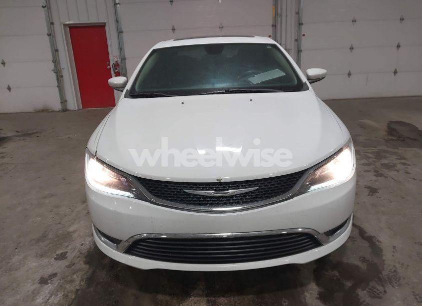 Photo 12 of 2016 Chrysler 200 LIMITED (VIN 1C3CCCAG9GN111455)