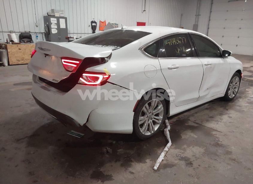 Photo 4 of 2016 Chrysler 200 LIMITED (VIN 1C3CCCAG9GN111455)