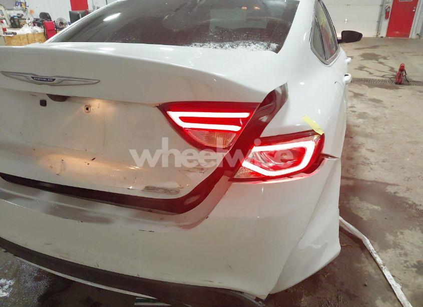 Photo 6 of 2016 Chrysler 200 LIMITED (VIN 1C3CCCAG9GN111455)