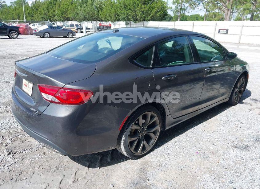 Photo 4 of 2015 Chrysler 200 S (VIN 1C3CCCBB0FN606841)