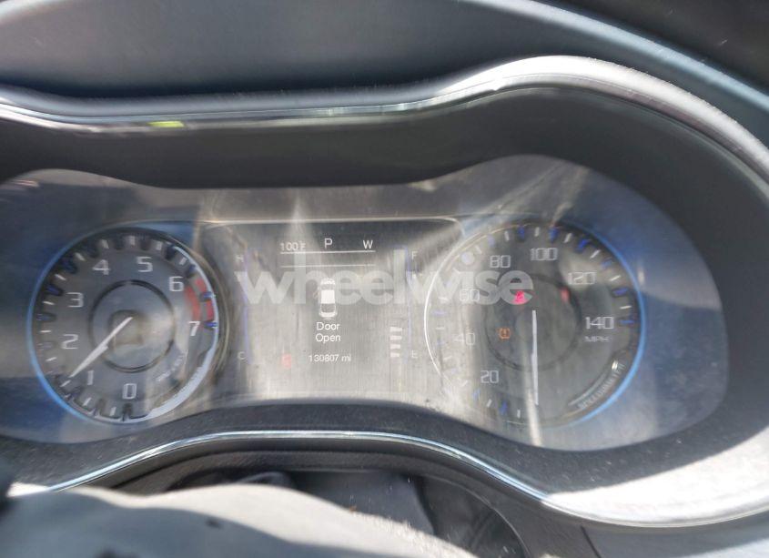 Photo 7 of 2015 Chrysler 200 S (VIN 1C3CCCBB0FN606841)