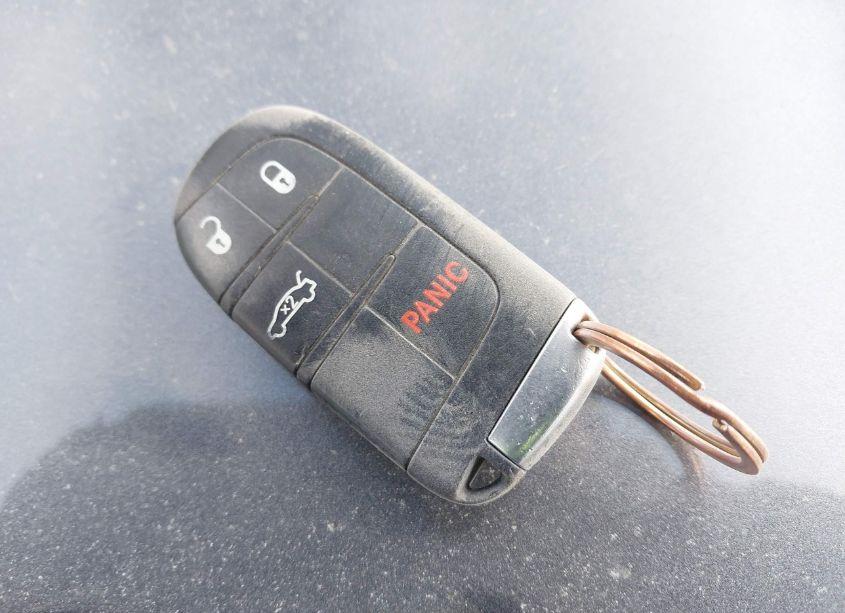 Photo 11 of 2015 Chrysler 200 S (VIN 1C3CCCBB0FN662651)