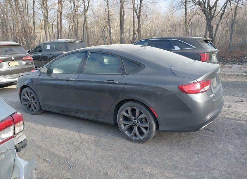 Photo 14 of 2015 Chrysler 200 S (VIN 1C3CCCBB0FN662651)