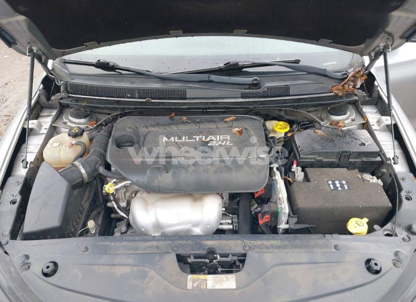 Photo 10 of 2015 Chrysler 200 S (VIN 1C3CCCBB0FN703134)