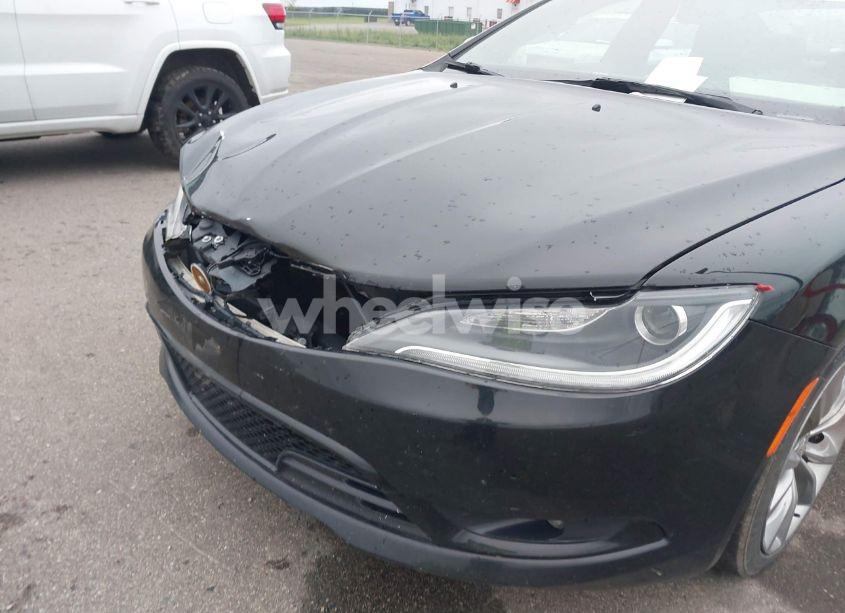 Photo 12 of 2015 Chrysler 200 S (VIN 1C3CCCBB0FN711816)