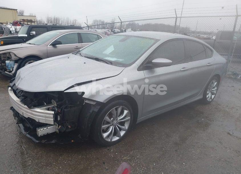 Photo 2 of 2015 Chrysler 200 S (VIN 1C3CCCBB0FN754939)