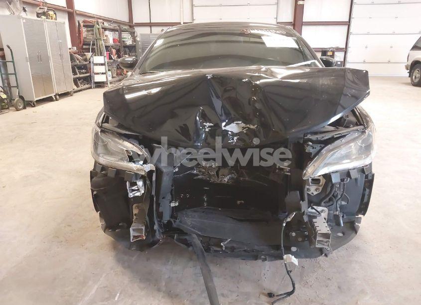 Photo 6 of 2015 Chrysler 200 S (VIN 1C3CCCBB0FN755167)