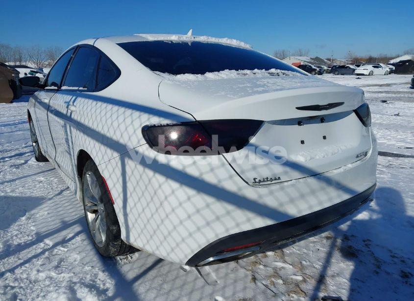 Photo 3 of 2015 Chrysler 200 S (VIN 1C3CCCBB0FN755878)