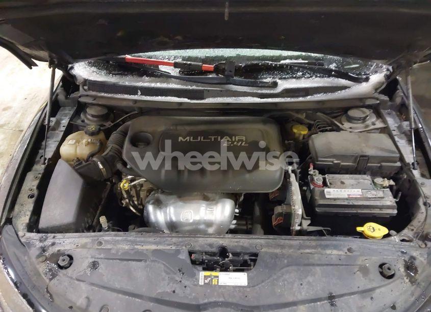 Photo 10 of 2016 Chrysler 200 S (VIN 1C3CCCBB0GN175385)