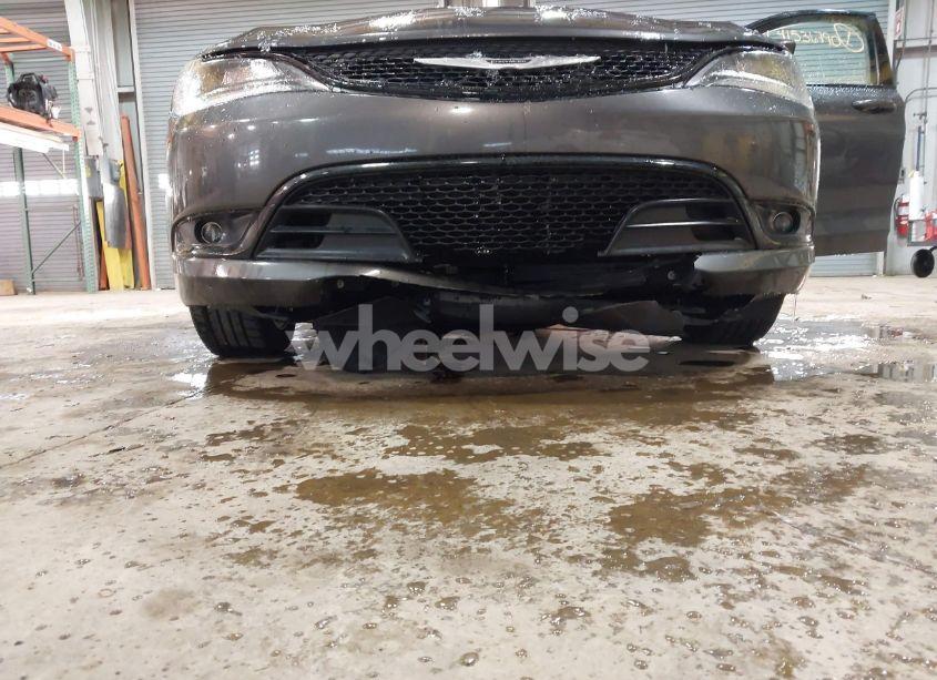 Photo 6 of 2016 Chrysler 200 S (VIN 1C3CCCBB0GN175385)