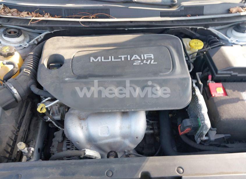 Photo 10 of 2015 Chrysler 200 S (VIN 1C3CCCBB1FN585160)