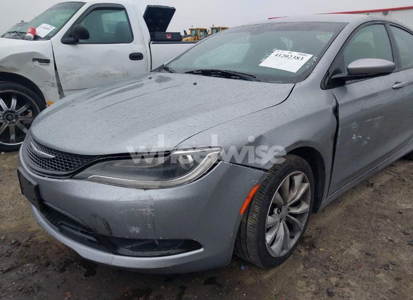 Photo 6 of 2015 Chrysler 200 S (VIN 1C3CCCBB1FN609019)